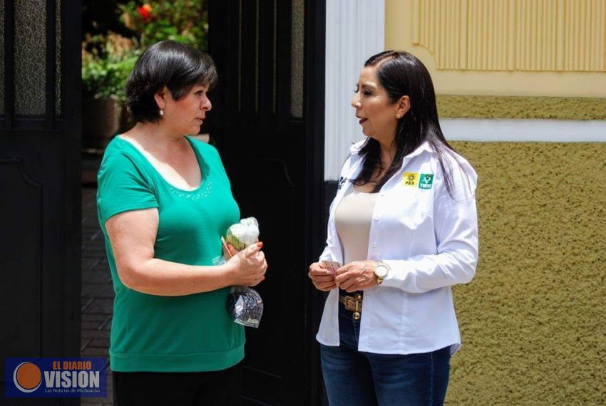 Las mujeres tendrán apoyo para desarrollarse en los ámbitos productivo y profesional: Paty Silva 