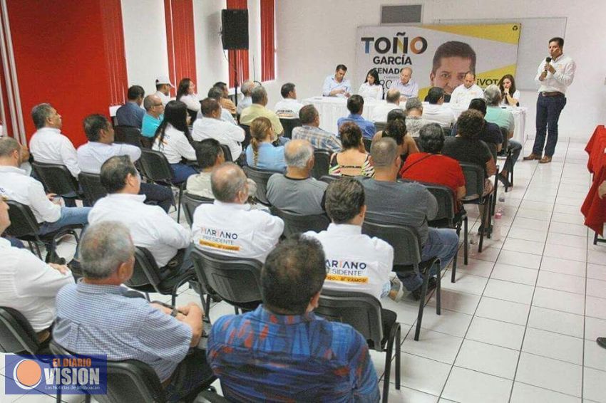 Impulsaremos el desarrollo de Lázaro Cárdenas, a la par del puerto: Toño García