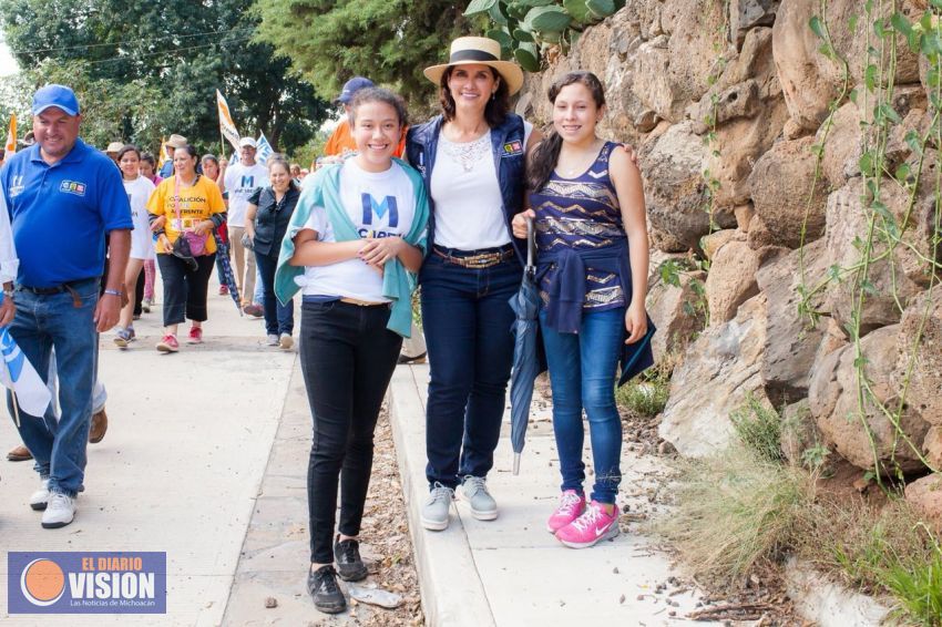 Lagunillas será ejemplo de crecimiento, avance y colaboración: Macarena Chávez