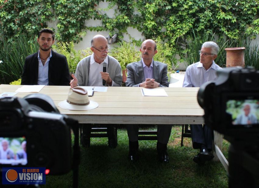 Fausto Vallejo Figueroa marca agenda en materia ambiental: presenta Decálogo