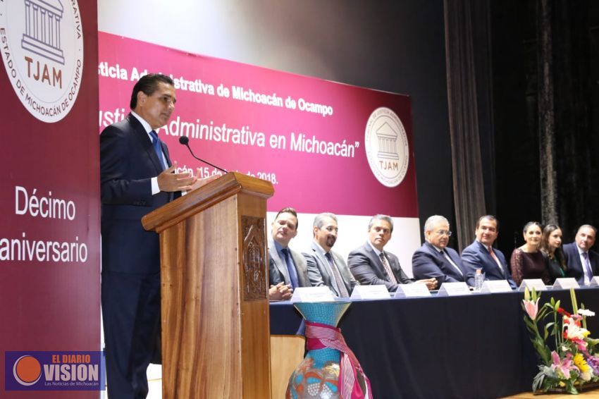 Propone Gobernador acercar la justicia administrativa a las regiones en Michoacán