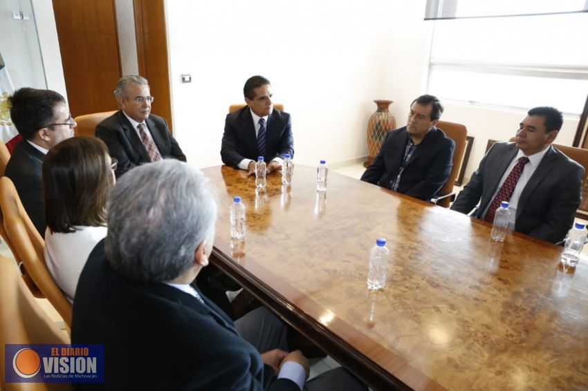 Se reúne Gobernador con integrantes del Poder Judicial