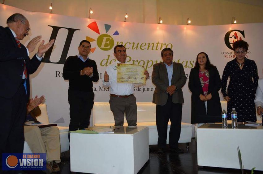 Constantino: Más ciudadanos y menos funcionarios; derogaré modificaciones hechas al Consejo 