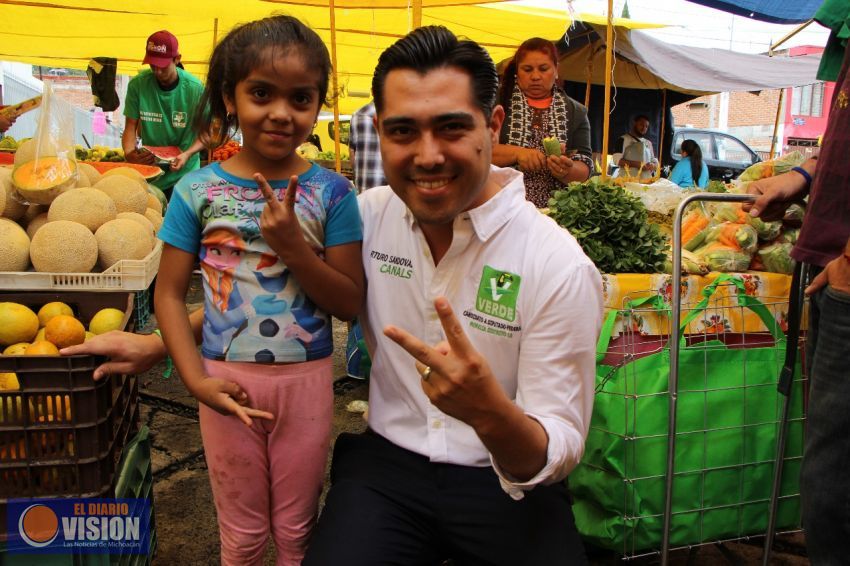 Infonavit Camelinas se “pinta” de Verde con Arturo Sandoval Canals