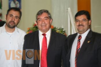 Fortalecimeinto de la educación, delegan nuevo Rector de la UVAQ