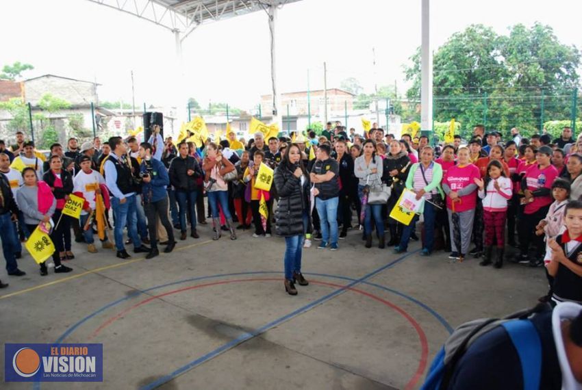 Colonias del Poniente de Uruapan, refrendan apoyo al proyecto de Paty Silva