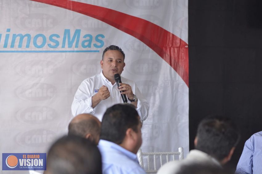 Constructores de Michoacán respaldan a Carlos Quintana como presidente de Morelia
