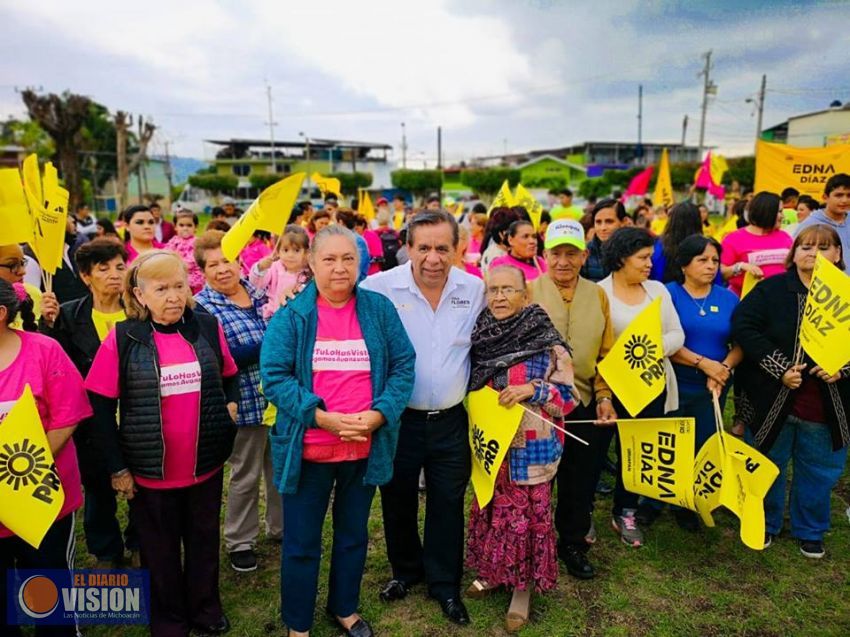 Servicios básicos para los vecinos del Distrito Sur, un compromiso: Flores Paz