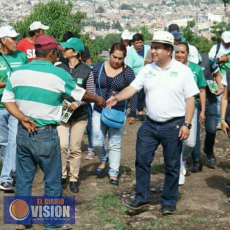 Mis mejores encuestas son las calles y vamos a la cabeza: Constantino Ortiz