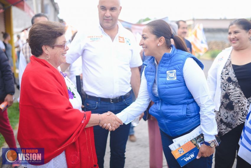 Michoacanos respaldan proyecto de Alma Mireya para llegar al Senado 