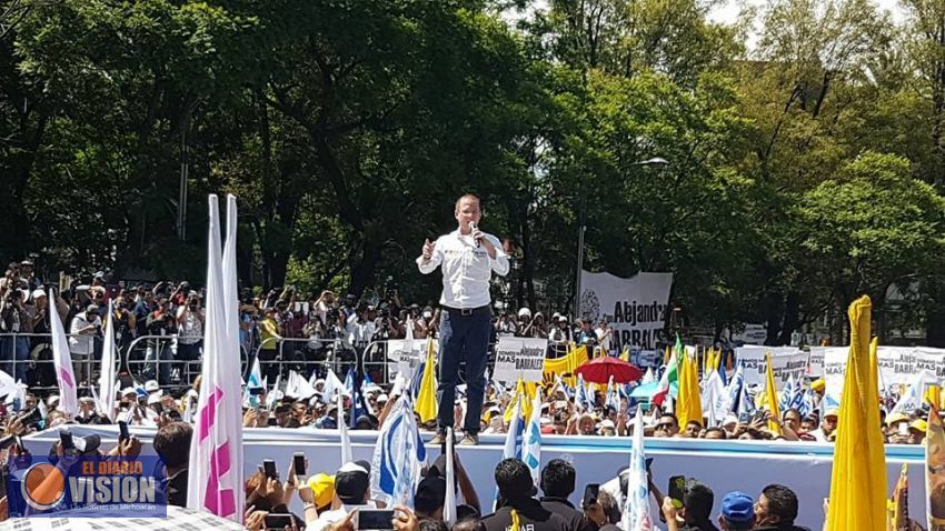 Más de 150 mil personas con Anaya en su cierre de campaña