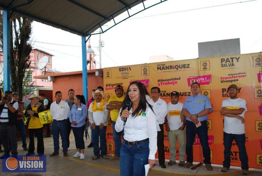 Soy una mujer de trabajo y comprometida con la ciudadanía: Paty Silva