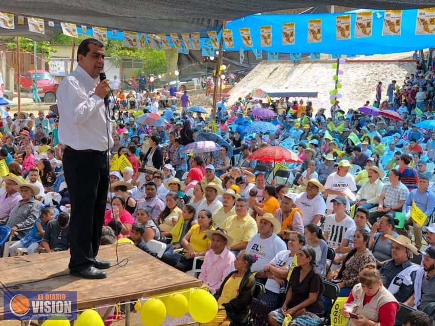 No hay duda, en Carácuaro ganaremos y juntos lucharemos por el bienestar social: Elías Ibarra