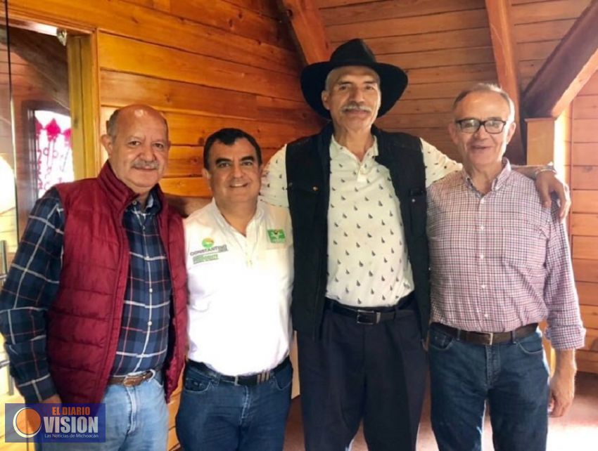 Se sumó José Manuel Mireles al proyecto de Constantino Ortiz