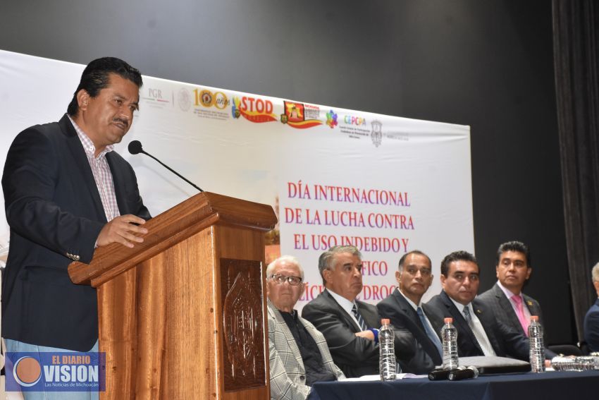 Necesario prevenir adicciones: Roberto Carlos López