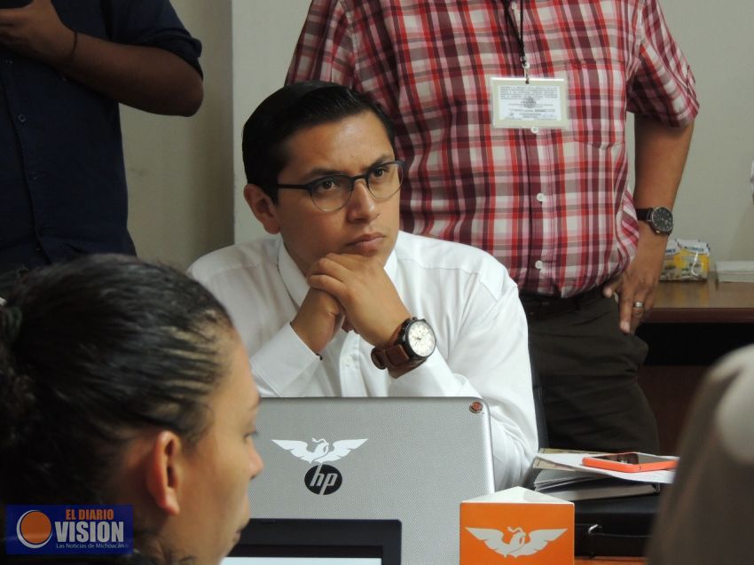 Movimiento Ciudadano presenta queja ante el INE por retiro de propaganda