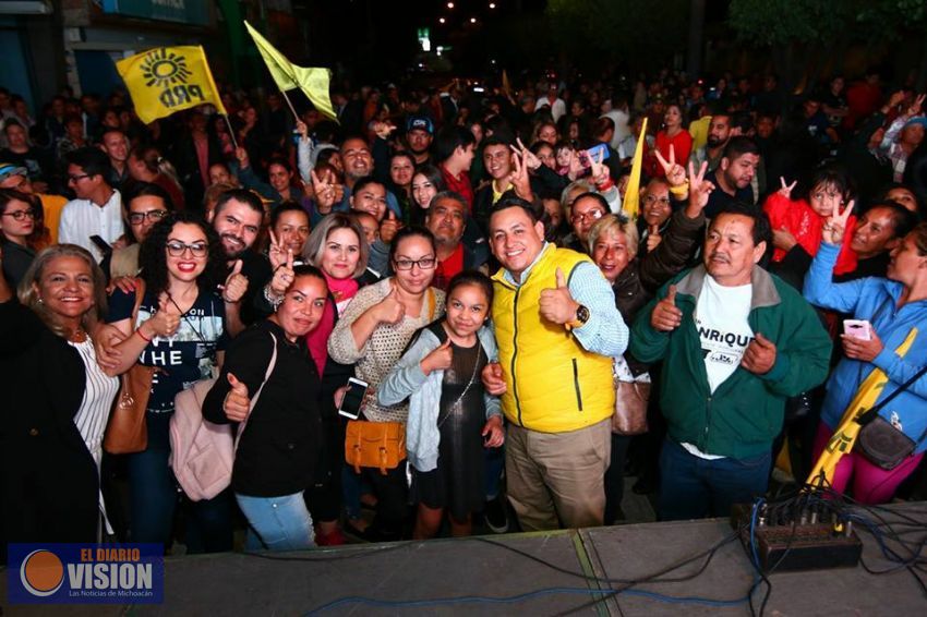 Abrumadoramente, Víctor Manríquez, gana en Uruapan