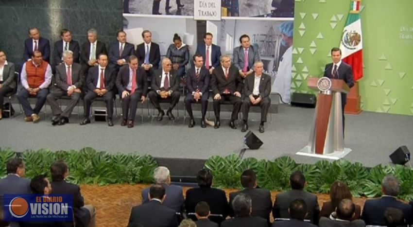 Culpan priístas a Peña Nieto por derrota electoral