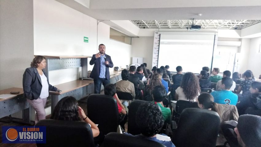 Jóvenes innovadores, por la patente y protección de sus productos