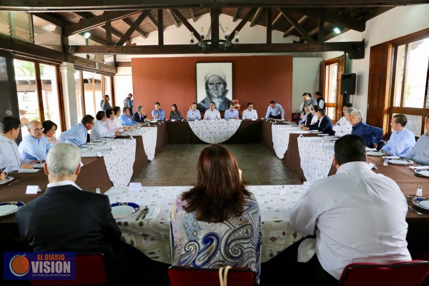 Gobernador y sector empresarial dan continuidad a agenda común para Michoacán