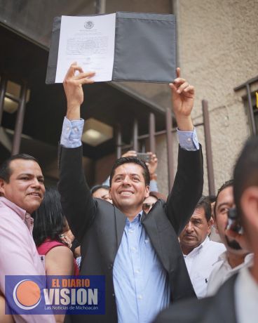 Toño García será el senador de los michoacanos en el Congreso de la Unión