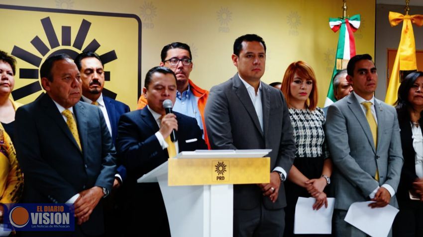 Llama Zambrano a cerrar filas y no desgastar en lo interno al PRD tras los resultados deficientes