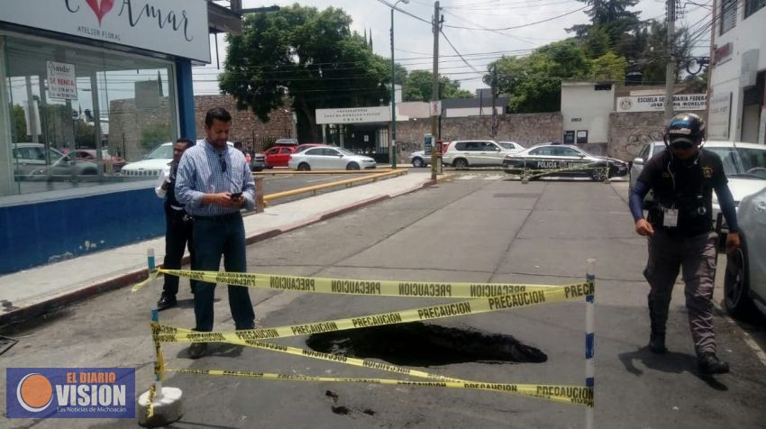 OOAPAS inicia reparación de socavón en la Chapultepec Norte