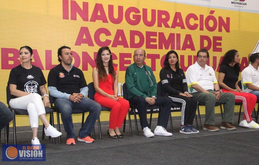 Magnifica participación de la Selección Nacional de básquet bol en Uruapan