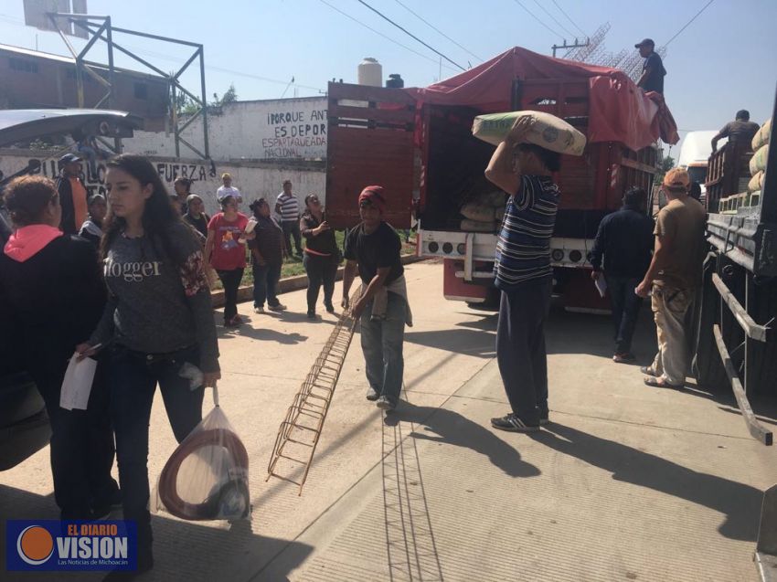 Familias del municipio de Hidalgo se vieron beneficiados con apoyo de mejoramiento a la vivienda