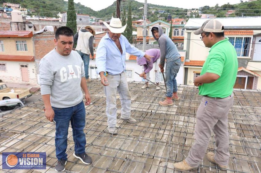 Realiza recorrido de obras de alto impacto el Alcalde de Coeneo 