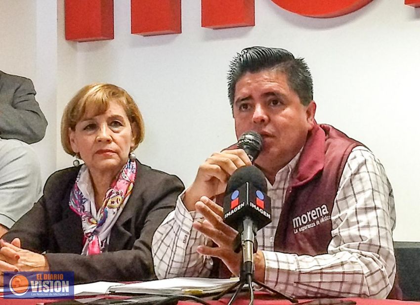 Soy el representante del Gobierno Federal, le contesta Roberto Pantoja a Silvano