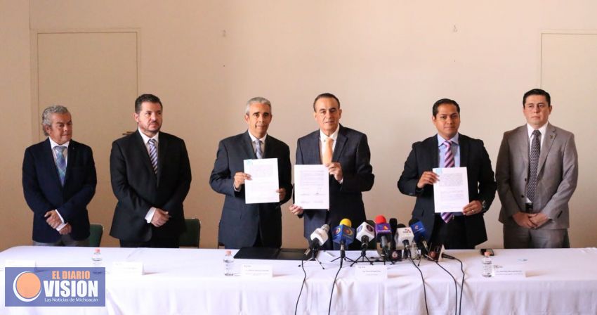 Signa Gobierno del Estado y Colegio de Notarios, convenio para reducir costos de escrituración