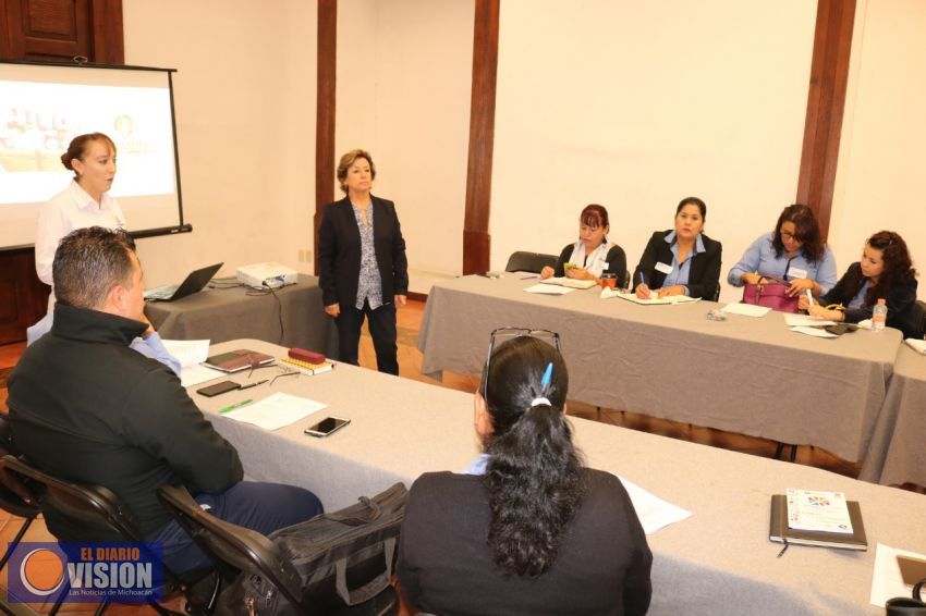 Imparten Curso “El Capital Humano es la PYME” a Microempresarios de Uruapan