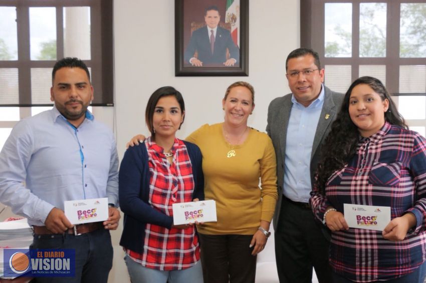 Moradores de Centros de Asistencia Laboral son beneficiados con el programa 