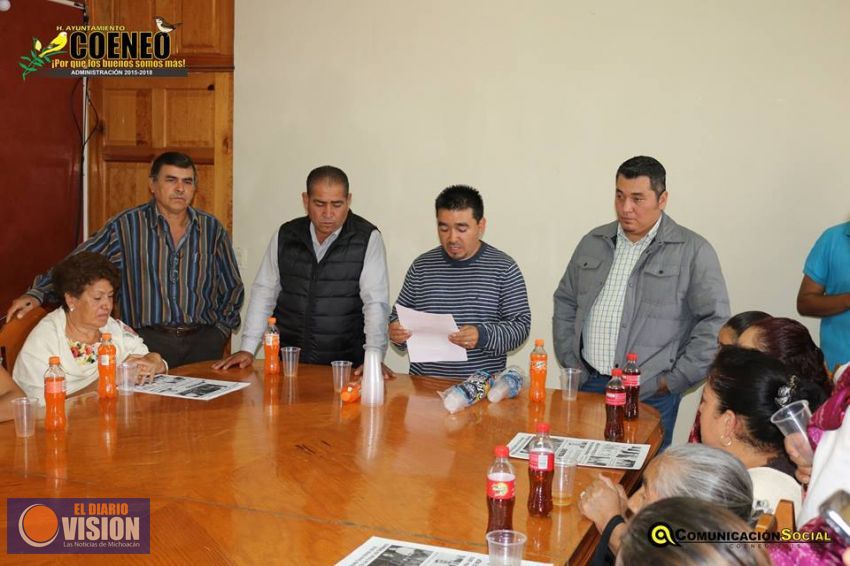 Edil de Coeneo atiende a comunidad indígena 
