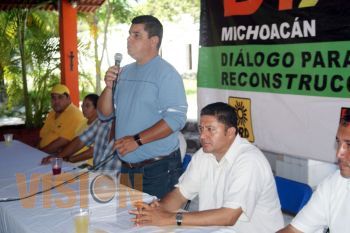 Feliciano Flores, busca ser candidato a la diputación local del PRD en el Distrito XXII 