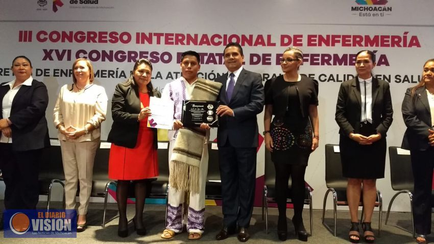 Personal de Enfermería, principal activo para la salud: Gobernador 