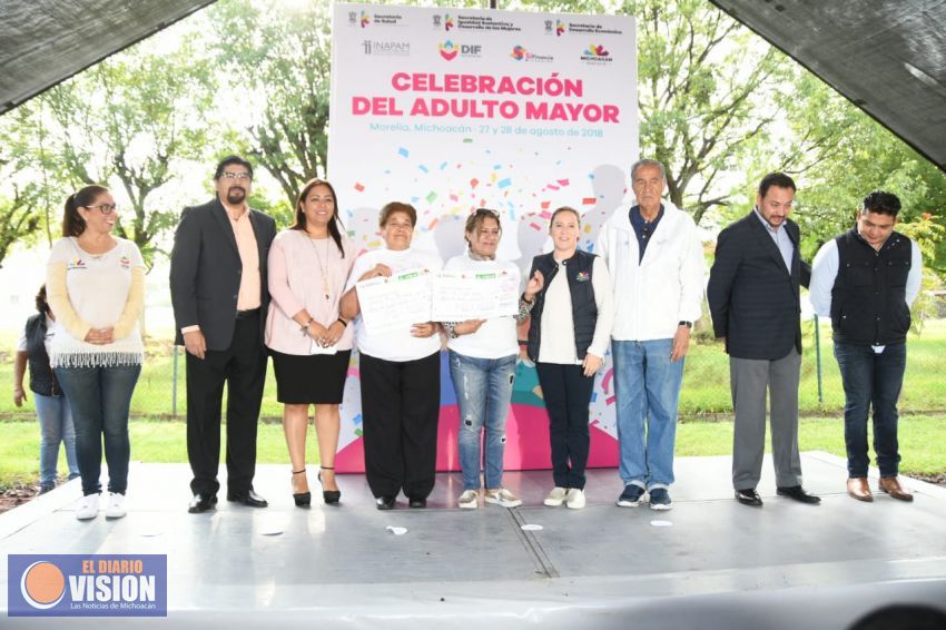 Brinda DIF Michoacán atención integral a adultos mayores