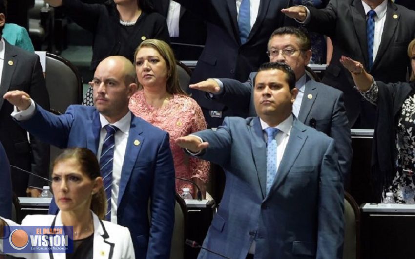 Rinden protesta como diputados federales panistas Armando Tejeda Cid y Adolfo Torres Ramírez