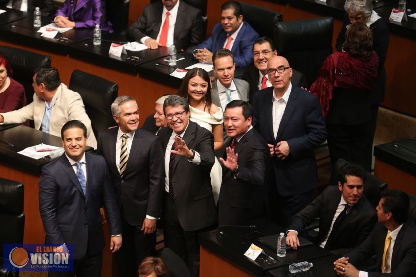 Nueva legislatura, mismos rostros