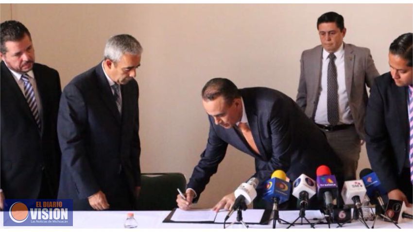 Firman Segob y notarios convenio para reducir costos en testamentos