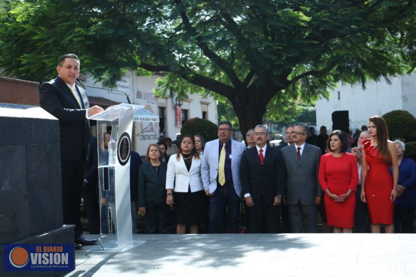 Convoca Víctor Manríquez a disfrutar las fiestas patrias en paz y armonía