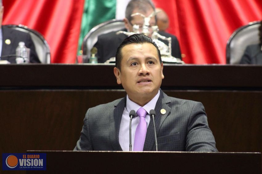 Carlos Torres Piña propone constituir una Fiscalía General Autónoma