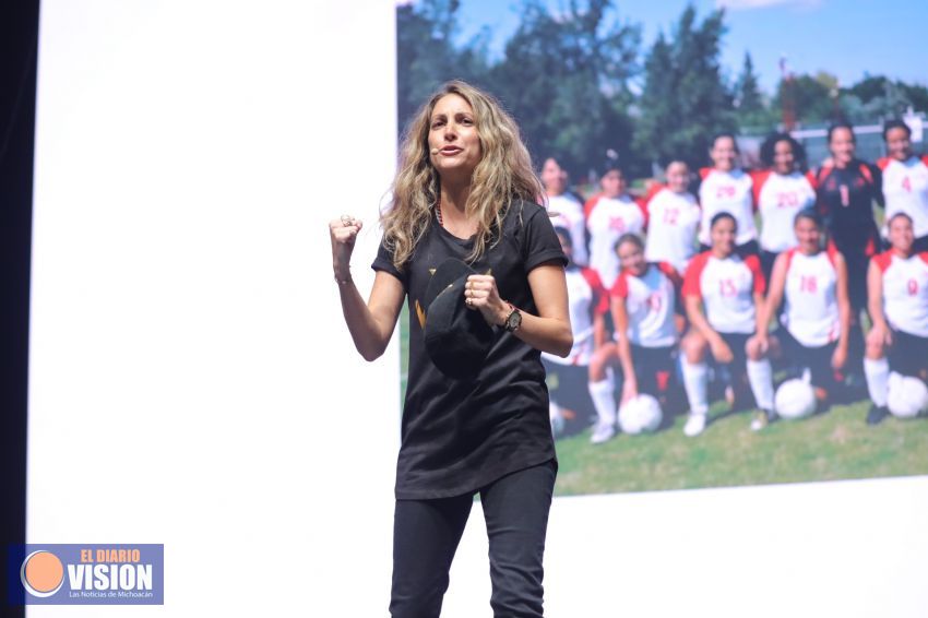 Ellas también cuenta, por una Liga de Futbol de Mujeres: Paola Kuri