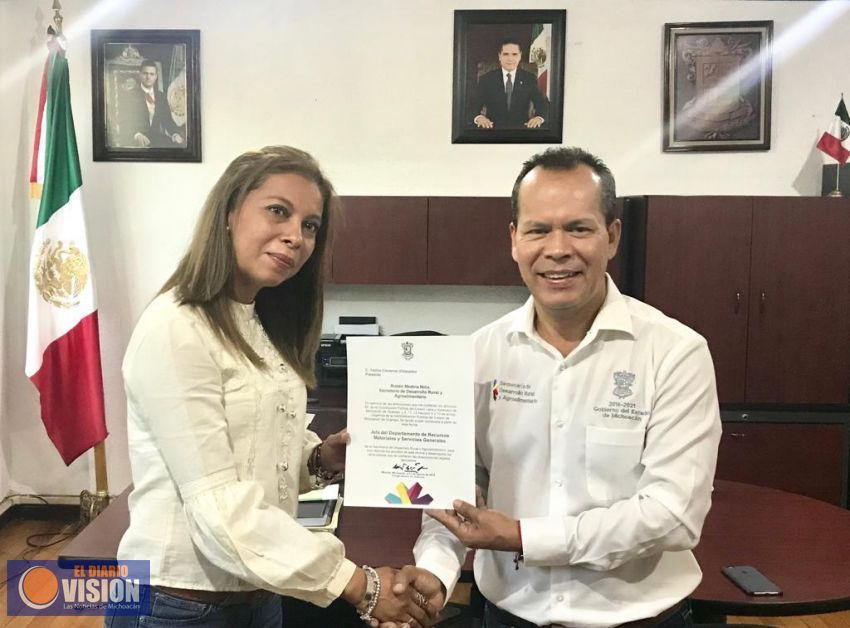 Yadira Cisneros, nueva Jefa de Recursos Materiales de Sedrua