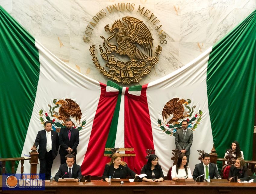 Se instala Comisión de Transición y entra en receso para constituir la LXXIV Legislatura