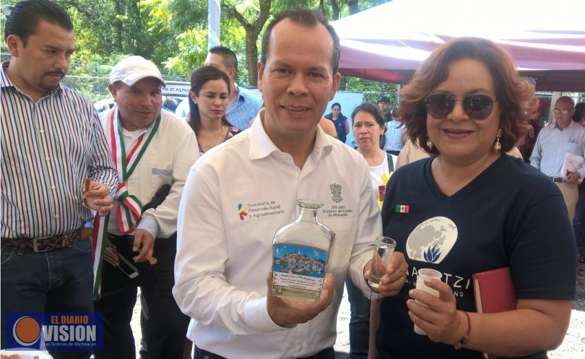 Llama Sedrua a la unidad de mezcaleros de Michoacán