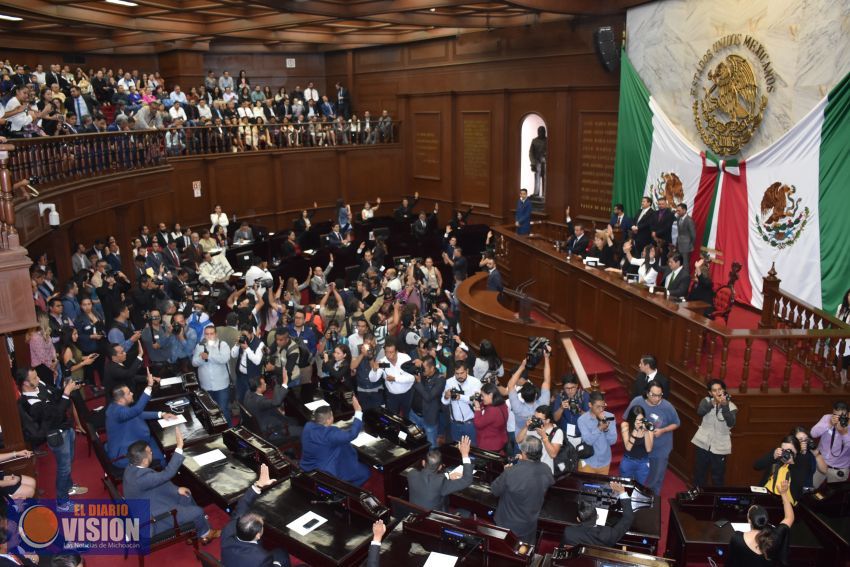 Rinde protesta LXXIV Legislatura