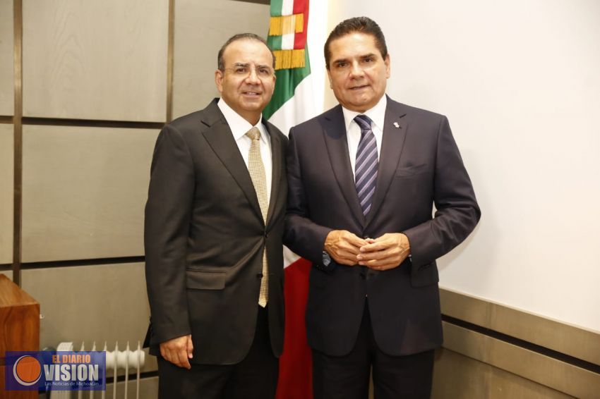 Se reúne Gobernador con titular de SEGOB federal