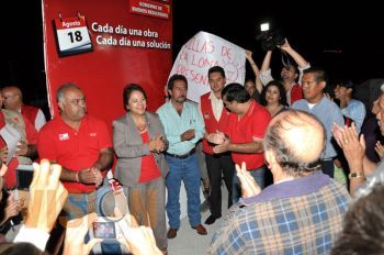 Alcaldesa inaugura alumbrado público en la Avenida Madero Poniente